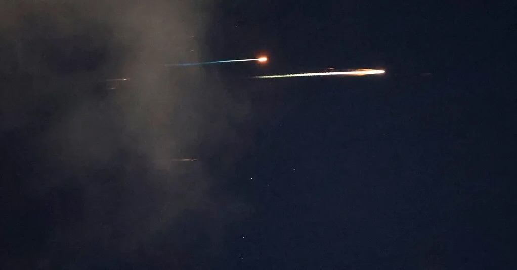 Aviones de EE. UU. Bombardean Instalaciones Nucleares Iraníes; Presidente Trump Califica el Ataque de “Exitoso”.